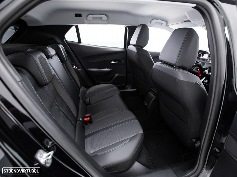Peugeot 2008 1.5 BlueHDi Allure EAT8 - 12