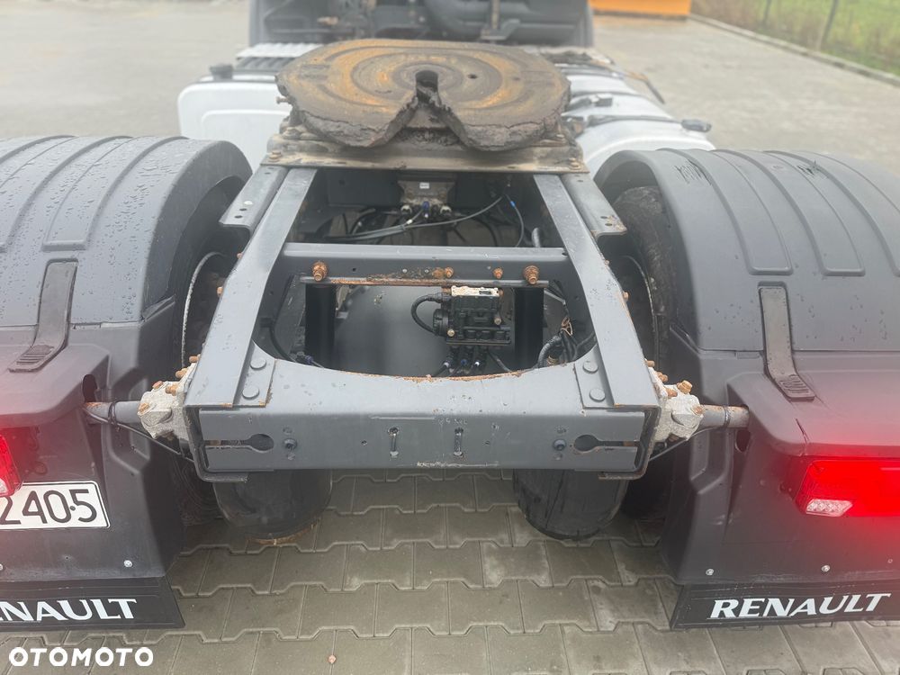 Renault Premium 460 - 10