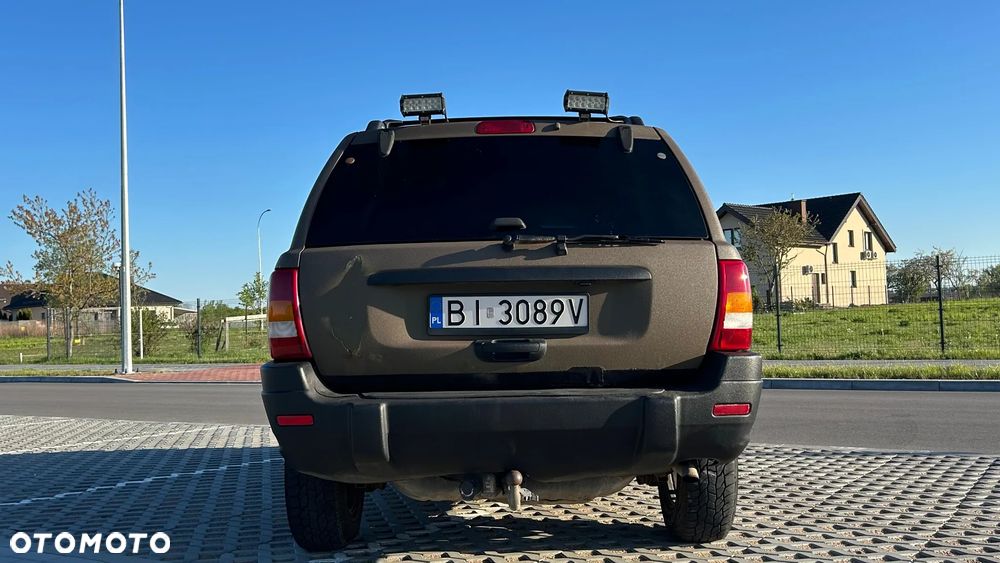 Jeep Grand Cherokee 4.0 Laredo - 8