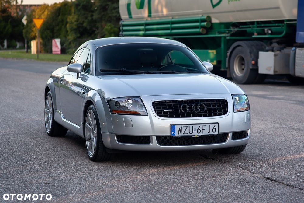 Audi TT Coupé - 22