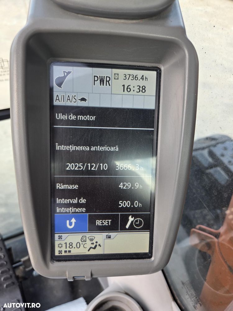 Hitachi ZX135US-6, 16t,2019, 3.736h, ROTIRE IN GABARIT, LAMA, 2 inst hidr pe brate, PADURI NOI, consum mediu 9,5l/h, Gresare automata, CUPLA RAPIDA +CUPE EXCARE+Cupa taluz, latime 2,5m, Camere spate si laterale, posibil leasing 3 ani, PROMOTIE 86.900 EUR+Tva - 32