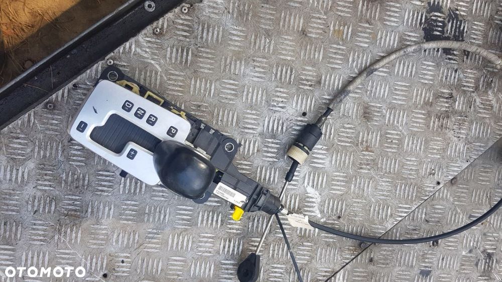 DŹWIGNIA ZMIANY BIEGÓW LEWAREK LINKA  VOLVO S80 V70 III 2.5T AUTOMAT EUROPA - 1