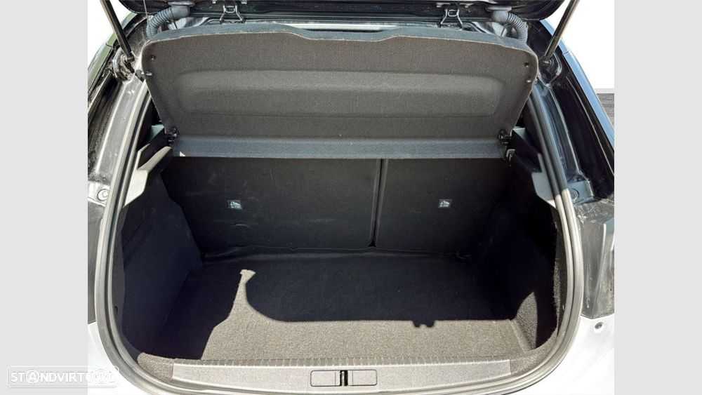 Opel Corsa 1.2 T GS - 39