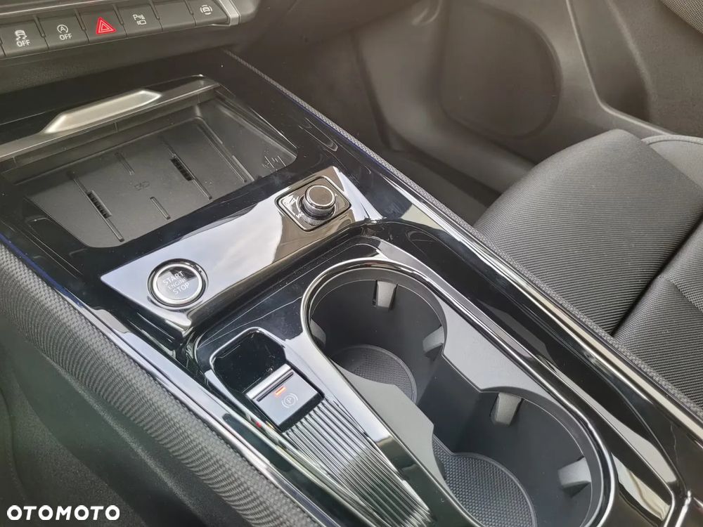 Audi Q3 35 TFSI S tronic - 13