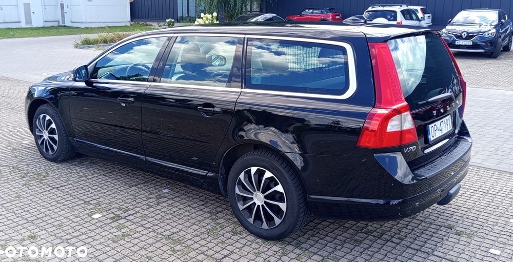 Volvo V70 2.0 Momentum - 6