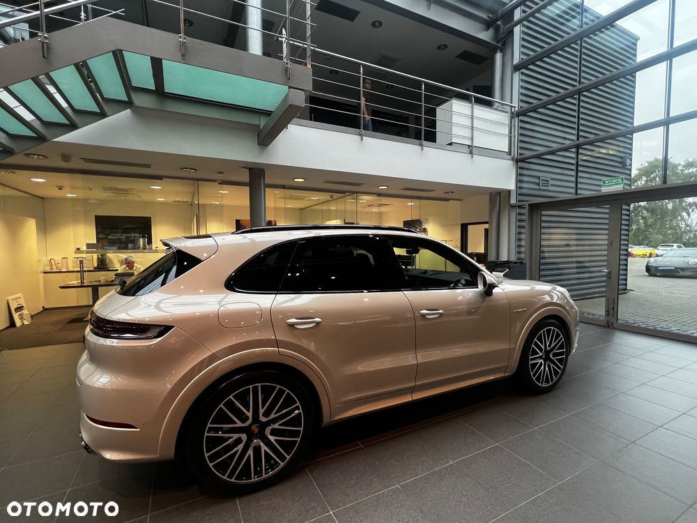 Porsche Cayenne ver-s - 15