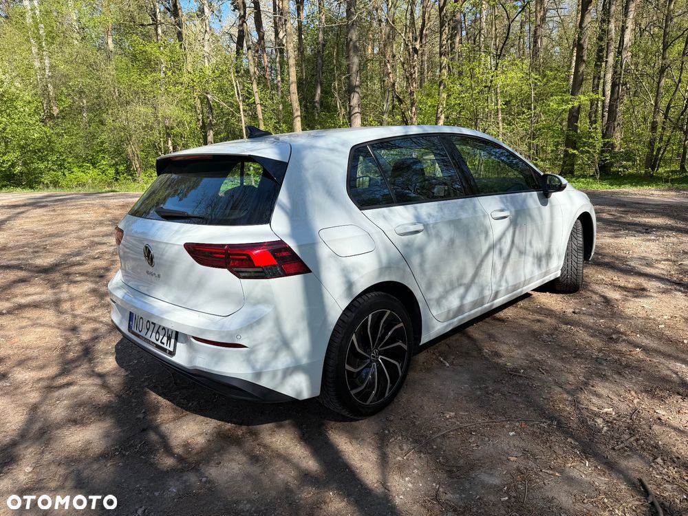Volkswagen Golf 1.5 TSI EVO Life - 5