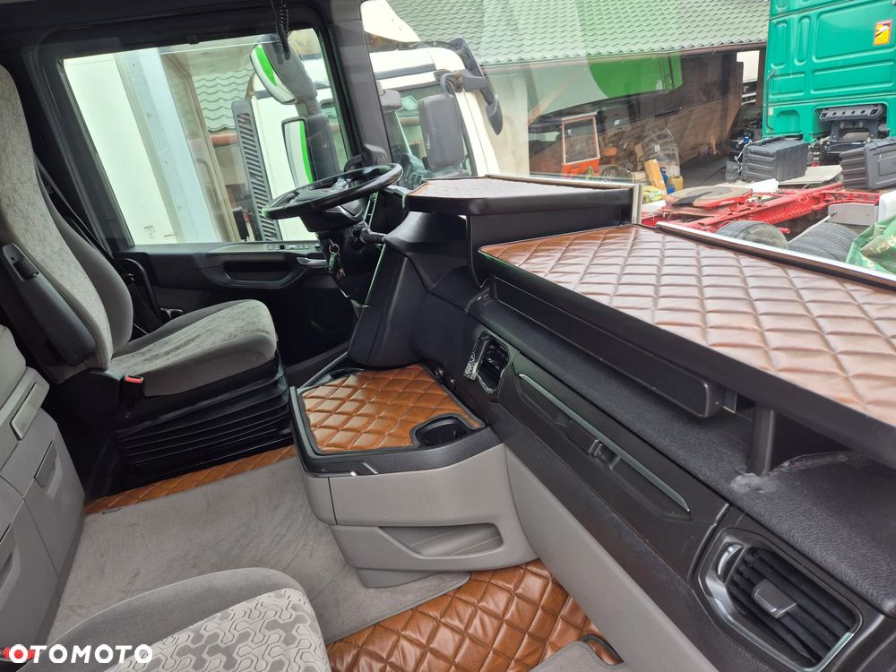 Scania R450 bardzo bogata RETARDER nowe sprzęgło Salon PL 1250l ZBIORNIKI STANDARD - 28