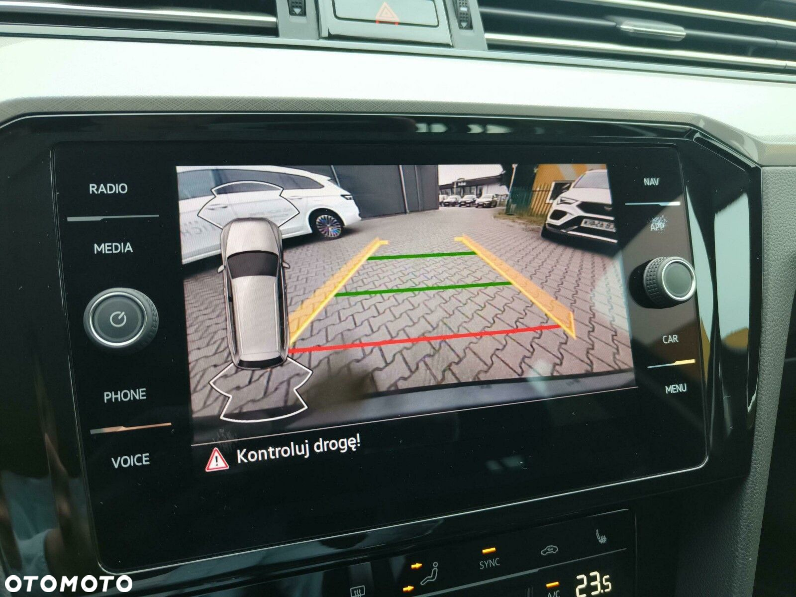 Volkswagen Passat 2.0 TDI EVO Business DSG - 21
