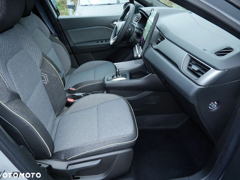 Renault Captur 1.3 TCe mHEV Techno EDC - 6