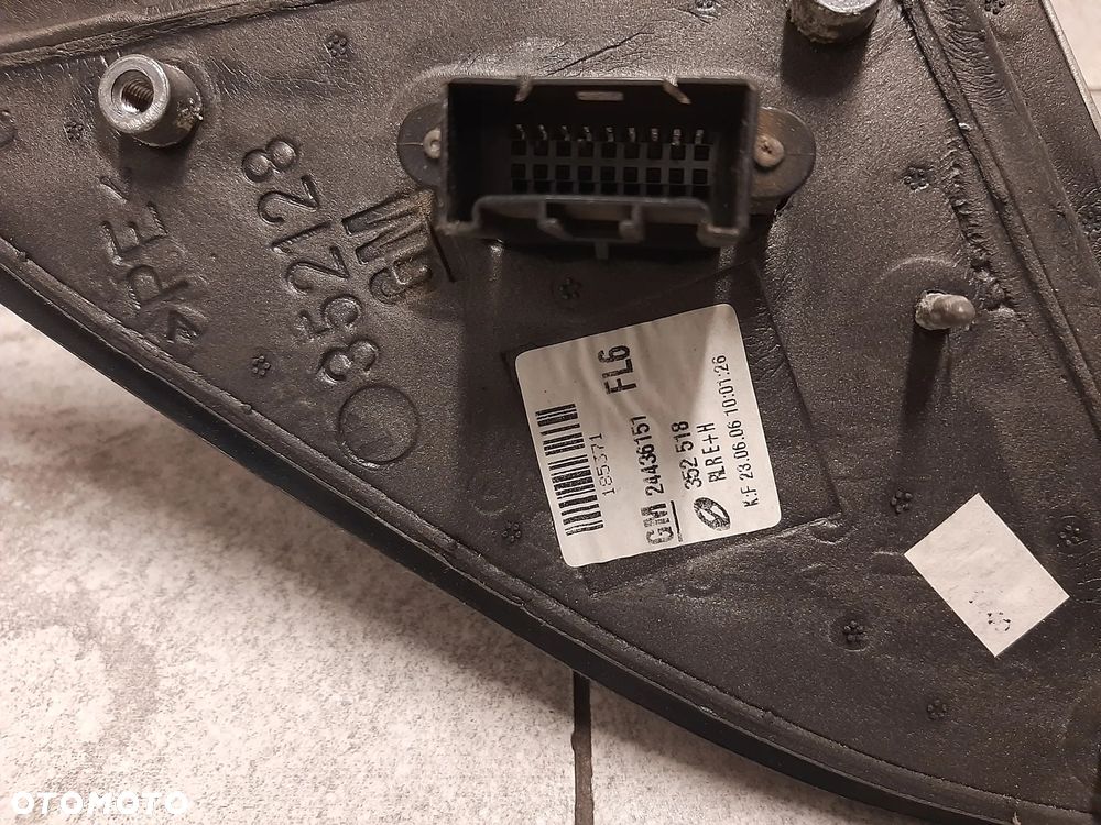 OPEL VECTRA C LIFT LUSTERKO PRAWE 5 PIN 24436151 - 3