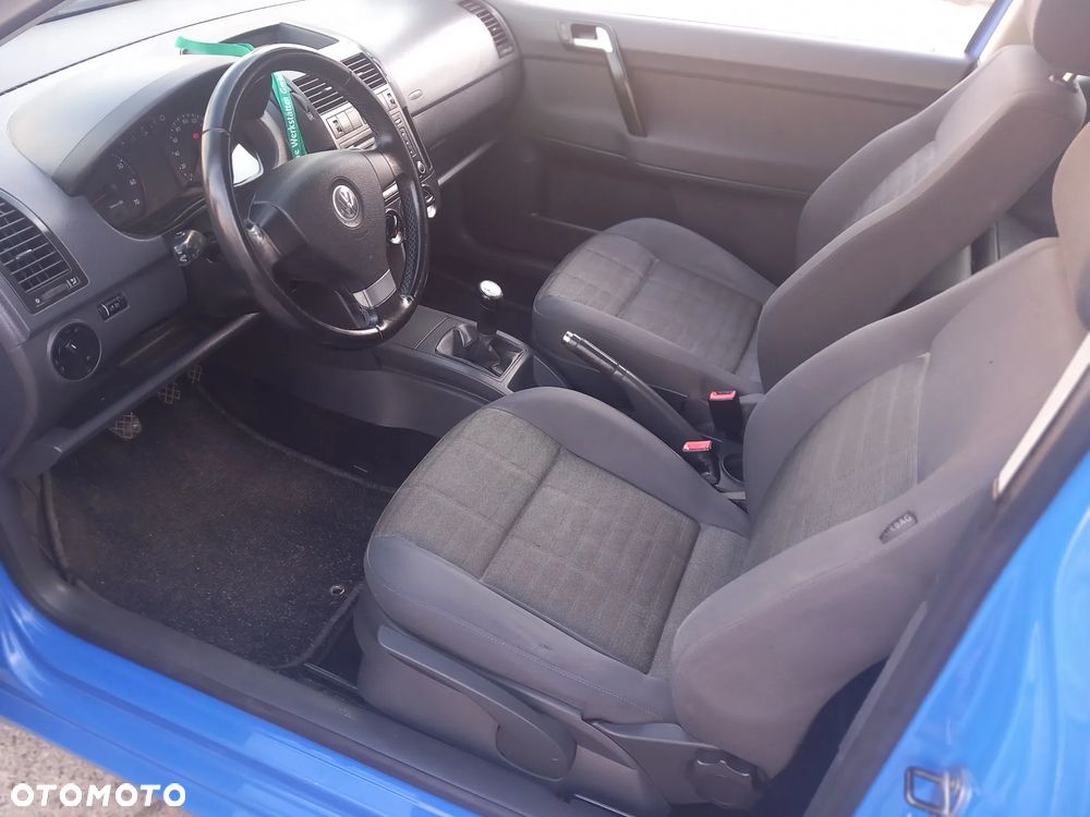 Volkswagen Polo 1.2 Tour Edition - 27