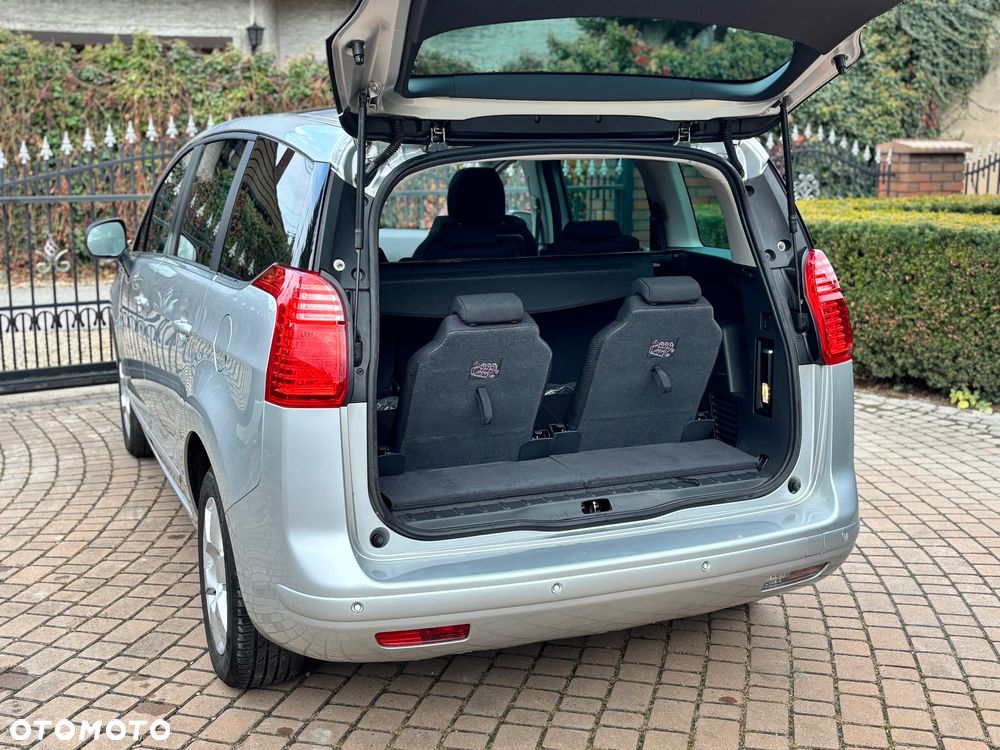 Peugeot 5008 1.6 THP Family 7os - 8