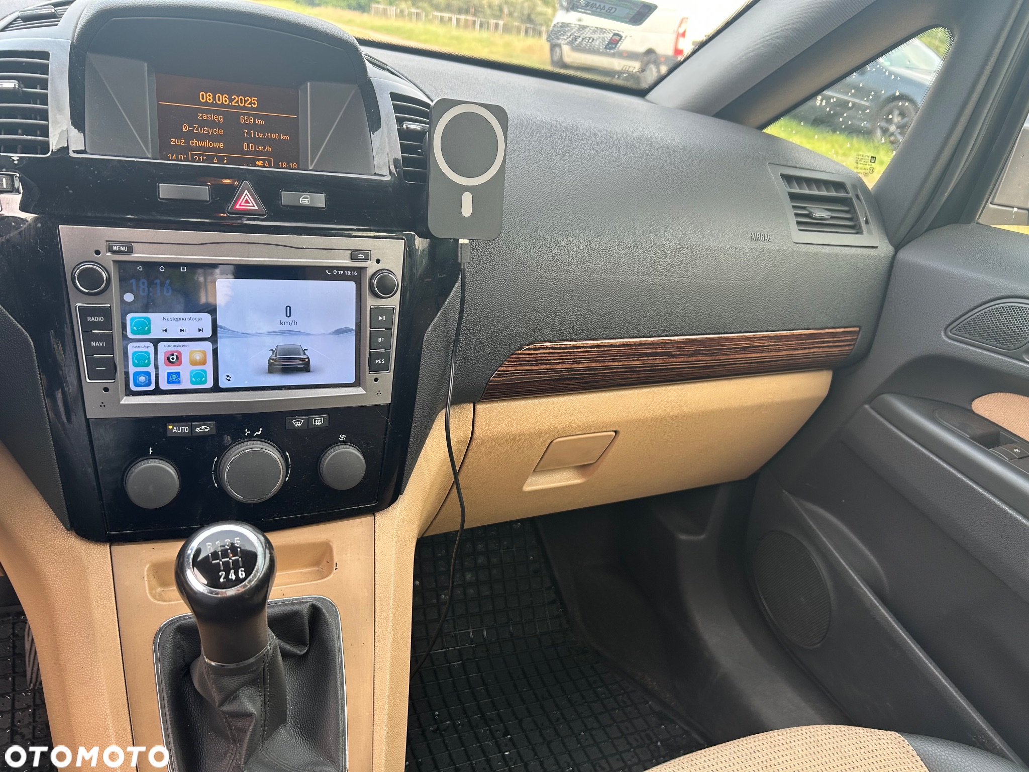 Opel Zafira - 8