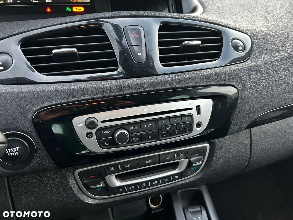 Renault Scenic Energy dCi 130 S&S Bose Edition - 25