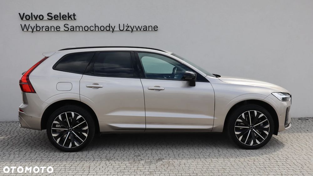 Volvo XC 60 B5 B AWD Ultra Dark - 8
