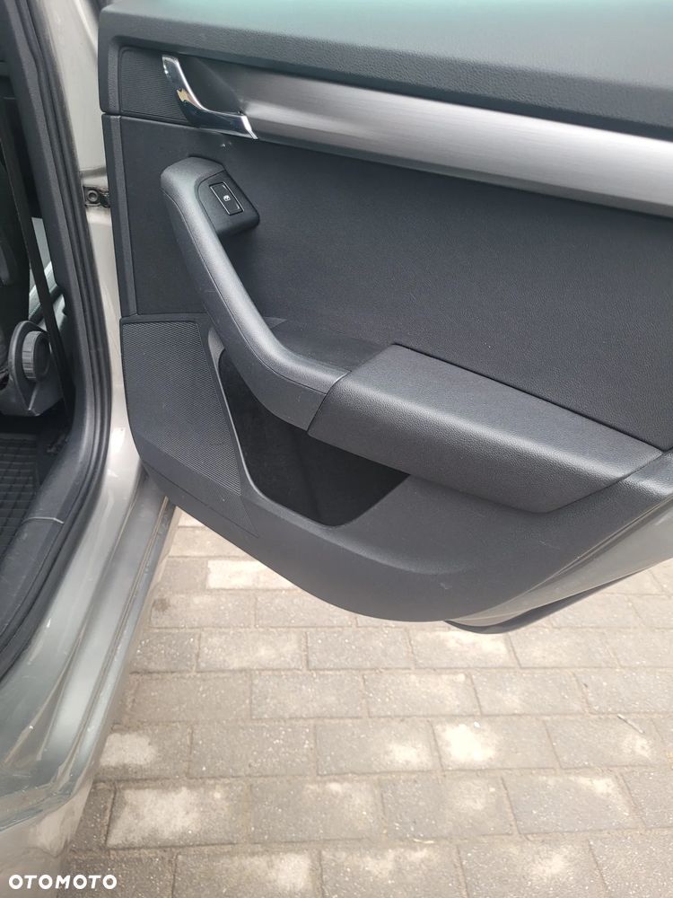 Skoda Octavia 1.0 TSI (Green tec) Joy - 25