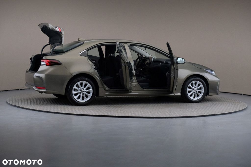 Toyota Corolla - 6