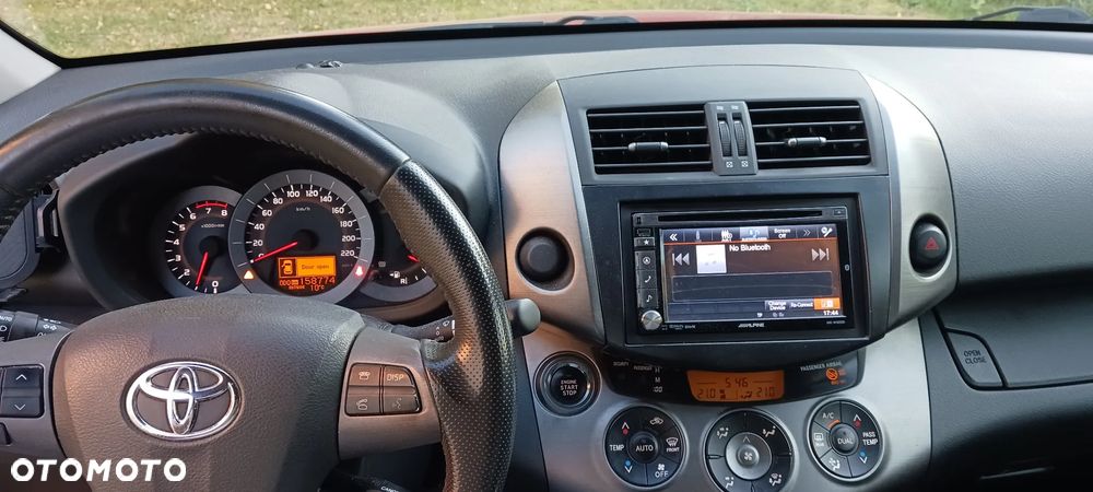 Toyota RAV4 2.0 4x2 - 9