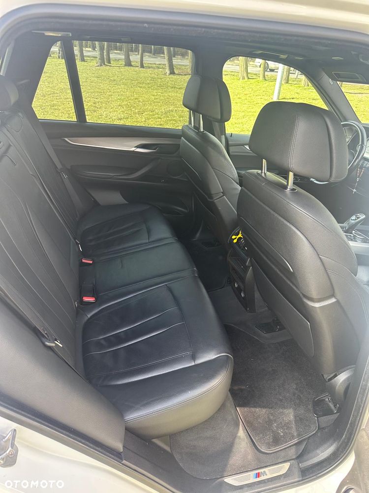 BMW X5 xDrive40d - 12