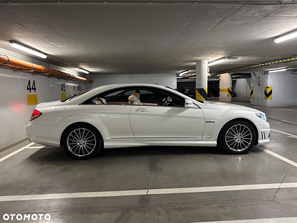 Mercedes-Benz CL 63 AMG - 15