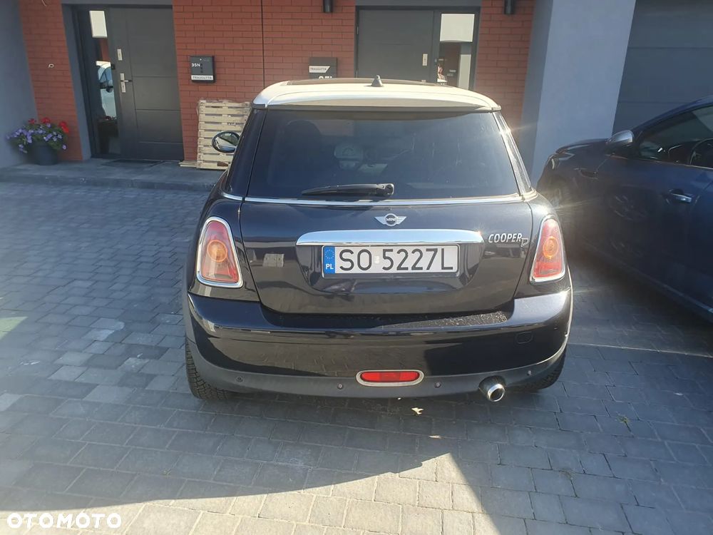 MINI Cooper D - 4