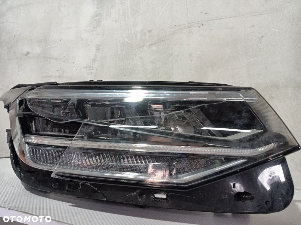 LAMPA PRZÓD PRZEDNIA PRAWA VW TIGUAN ALLSPACE 5NB941036 - 5
