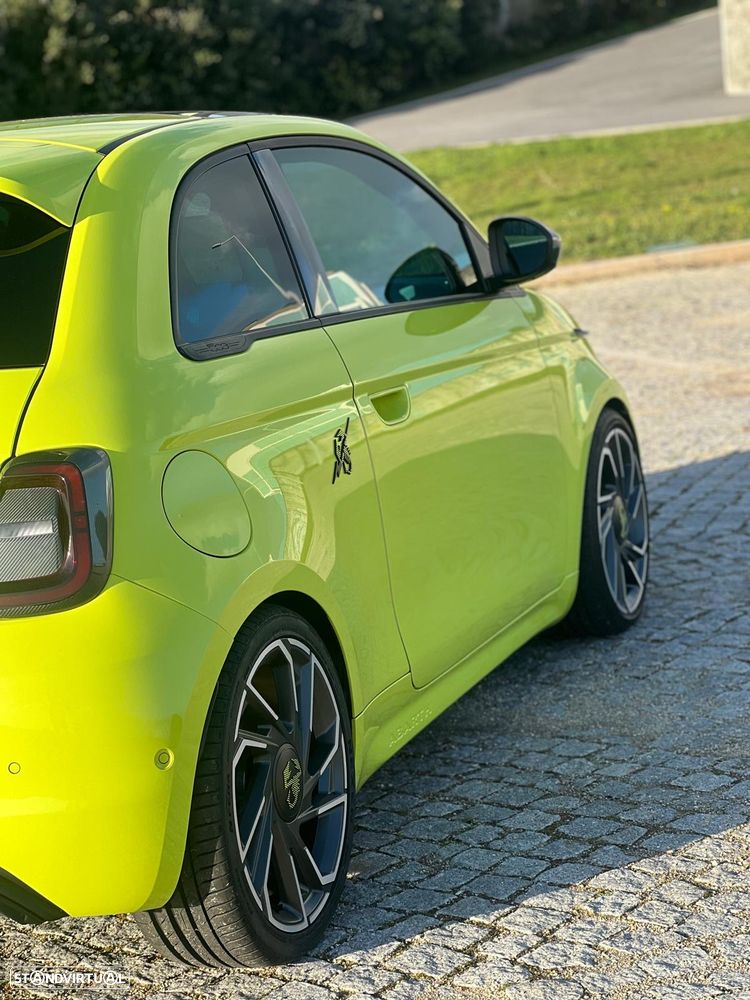 Abarth 500e Scorpionissima - 11
