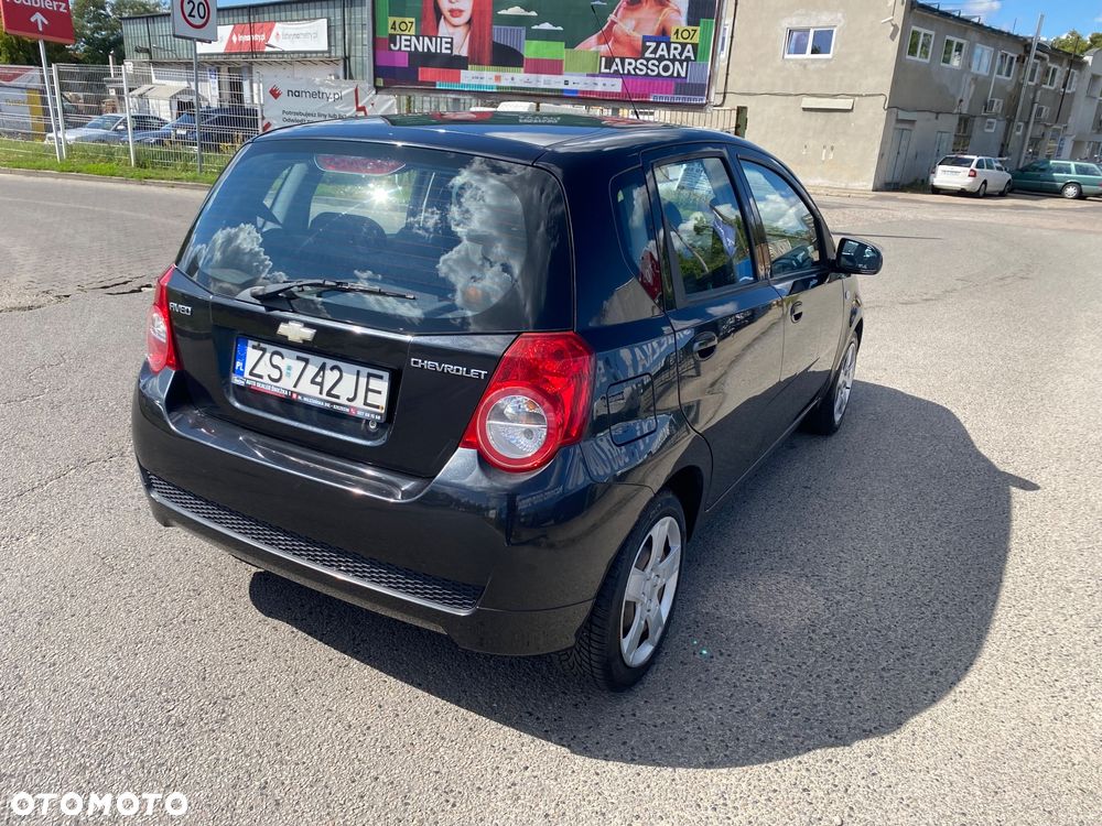 Chevrolet Aveo 1.2 - 25