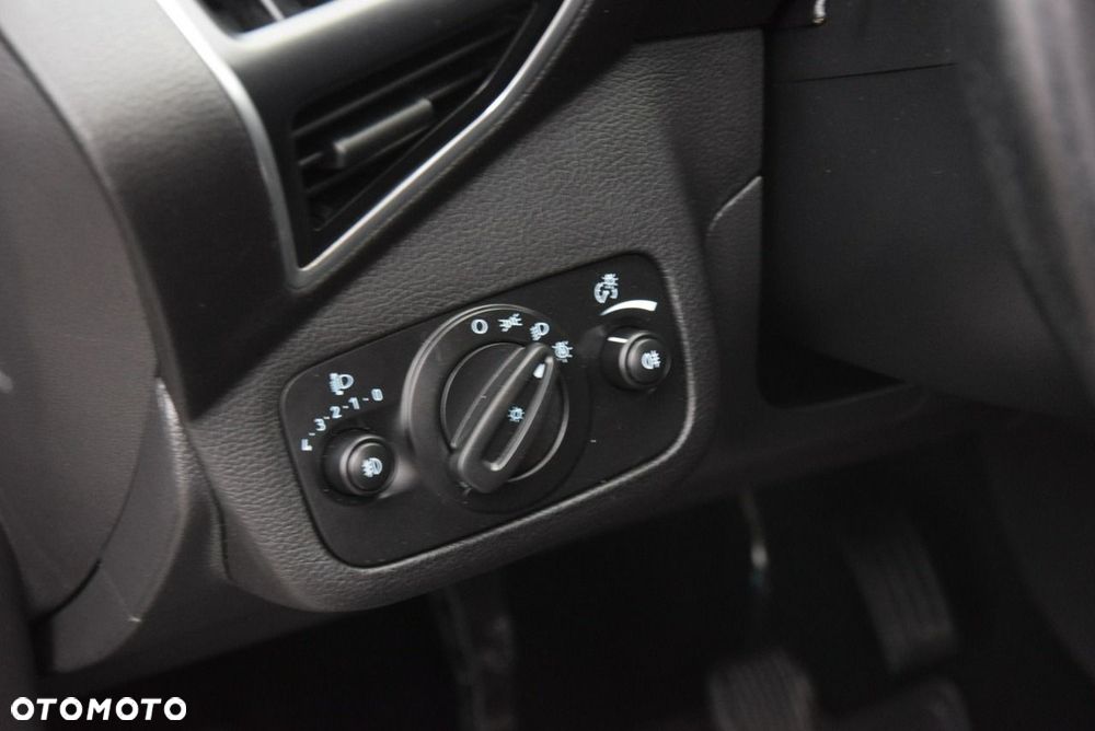 Ford Kuga 2.0 TDCi 4x4 Titanium - 33