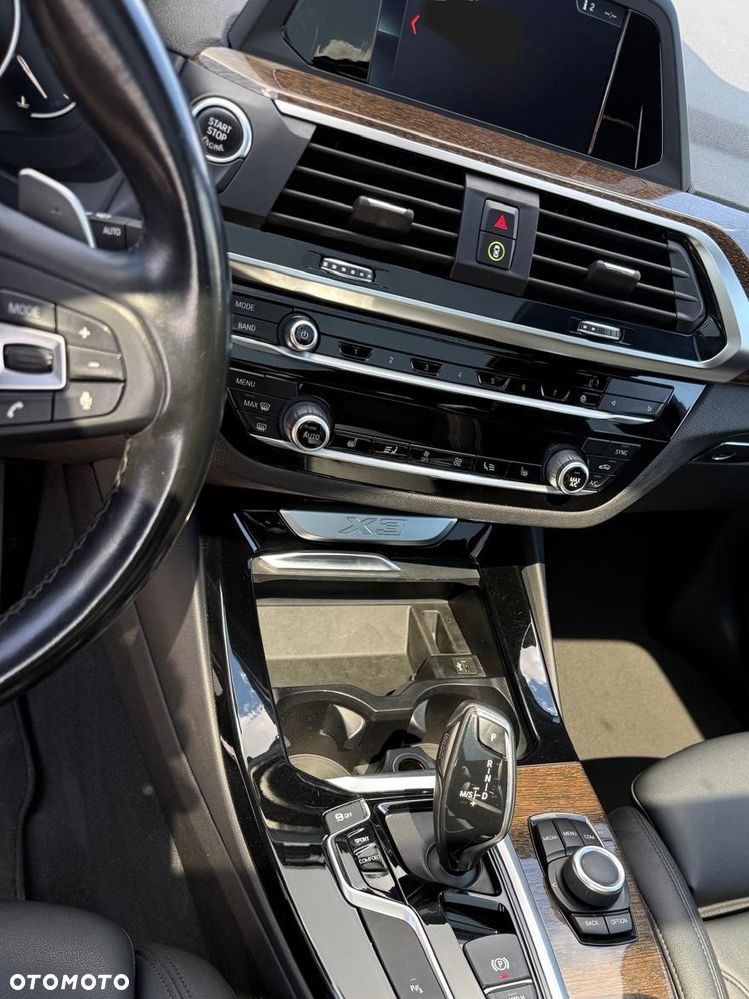 BMW X3 - 25