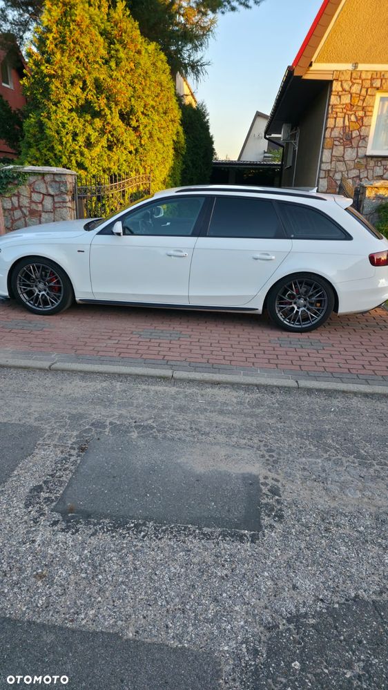 Audi A4 Avant - 15