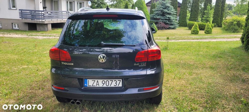 Volkswagen Tiguan - 4