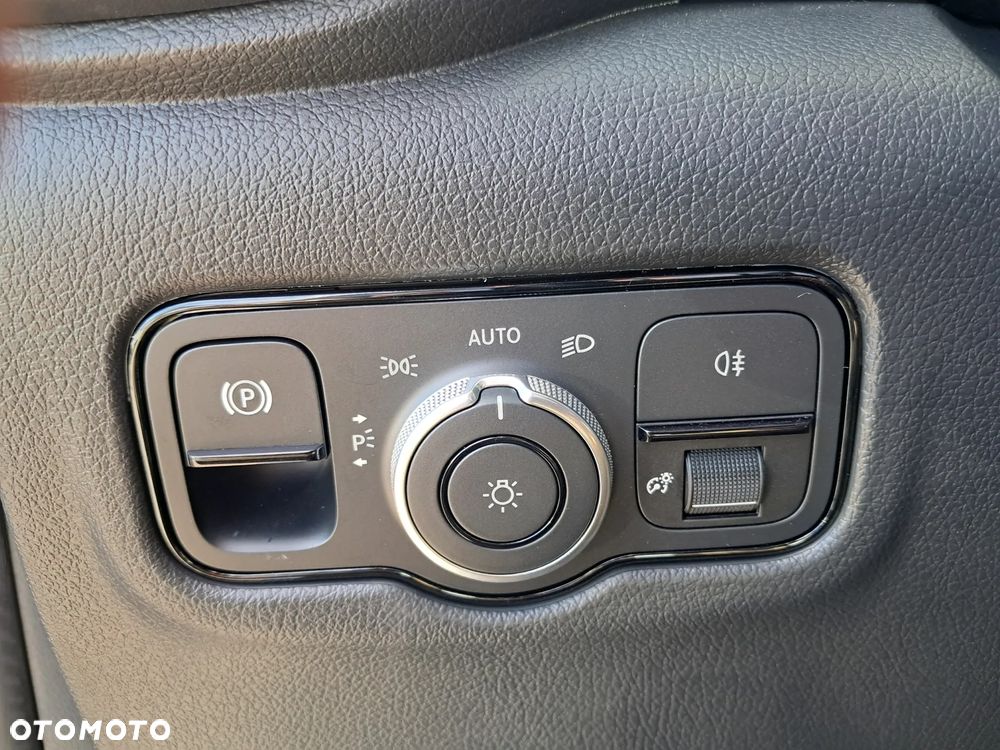 Mercedes-Benz eVito 112 Furgon ekstra długi - 15