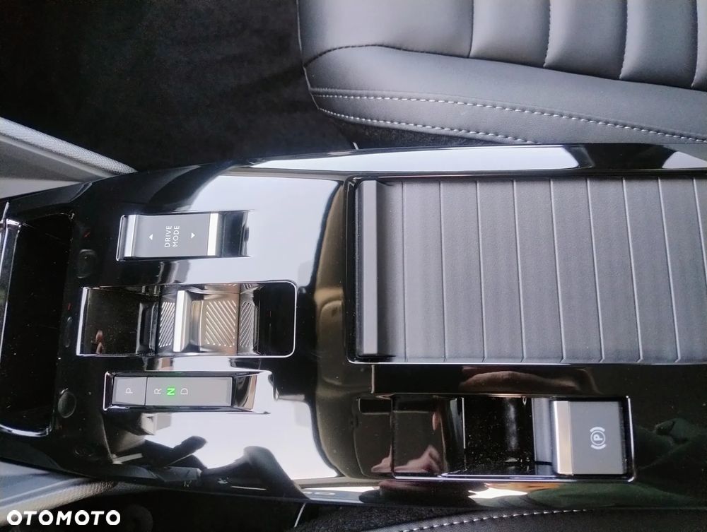 Citroën C4X 1.2 mHEV Max eDCT6 - 21