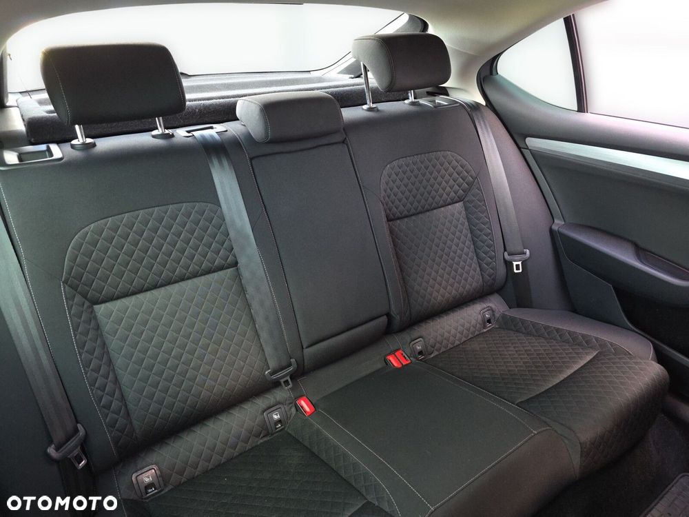 Skoda Superb 1.5 TSI Ambition - 28