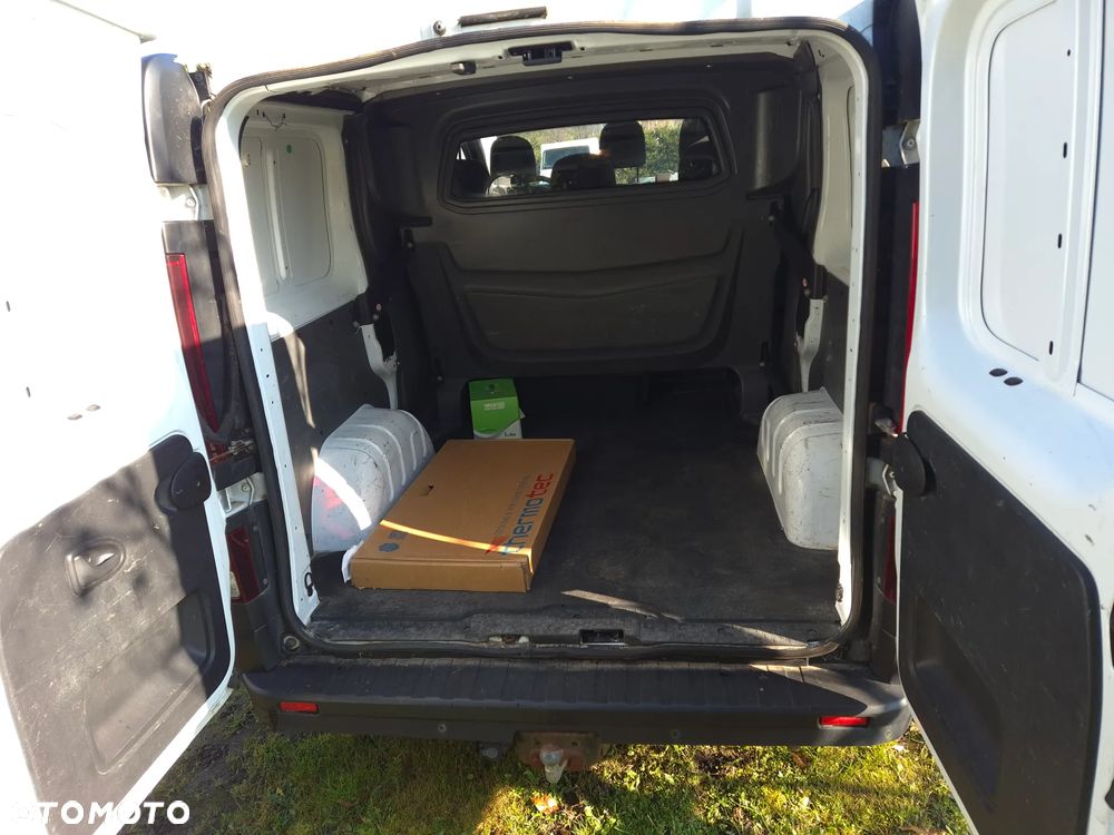 Renault Trafic - 10