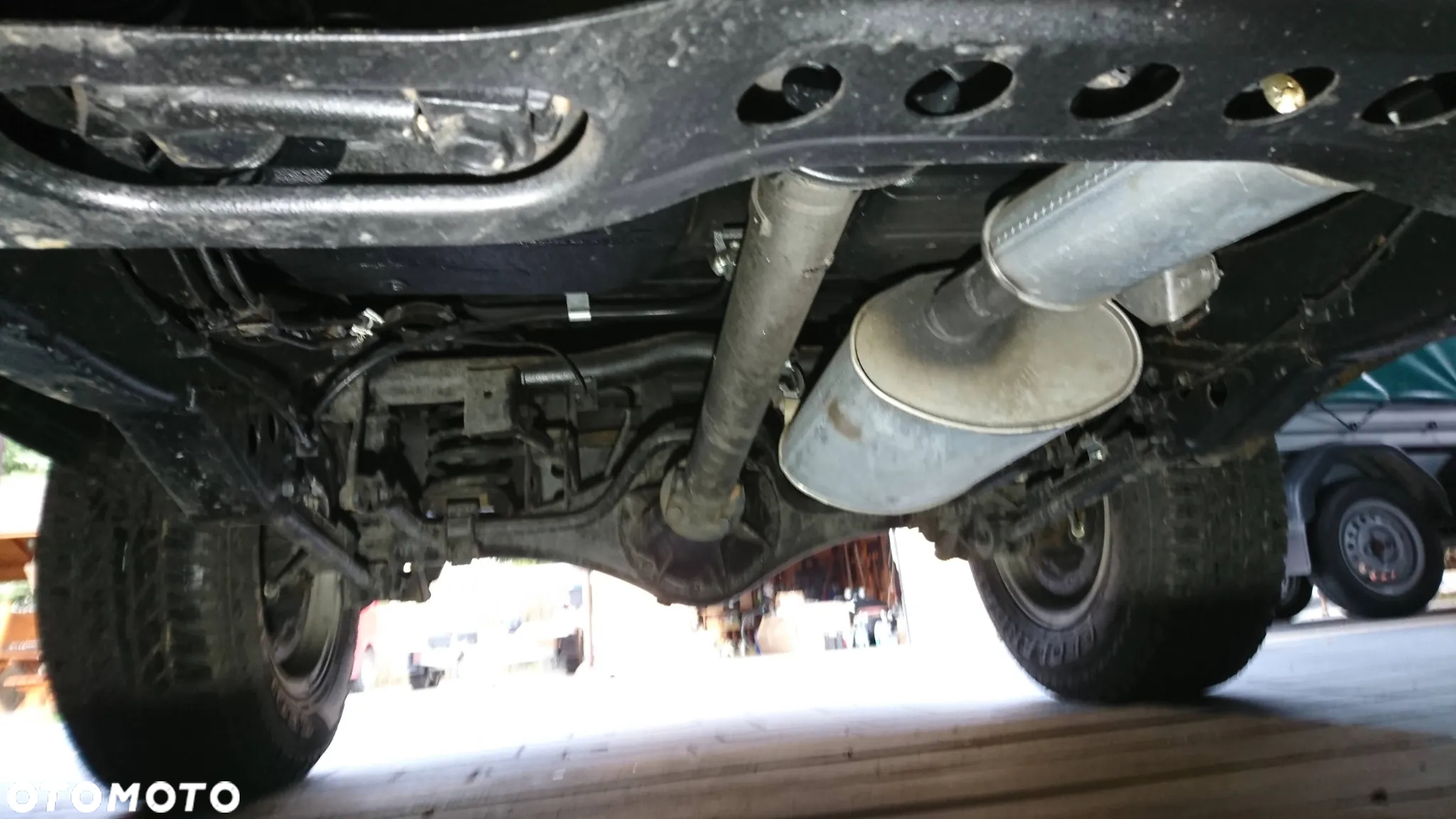 Nissan Terrano - 16
