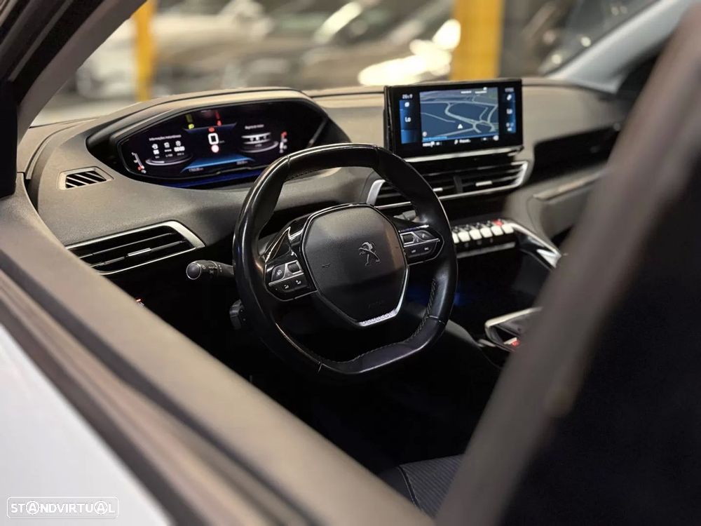 Peugeot 3008 - 10