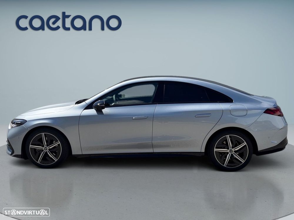 Mercedes-Benz CLA 220 - 2