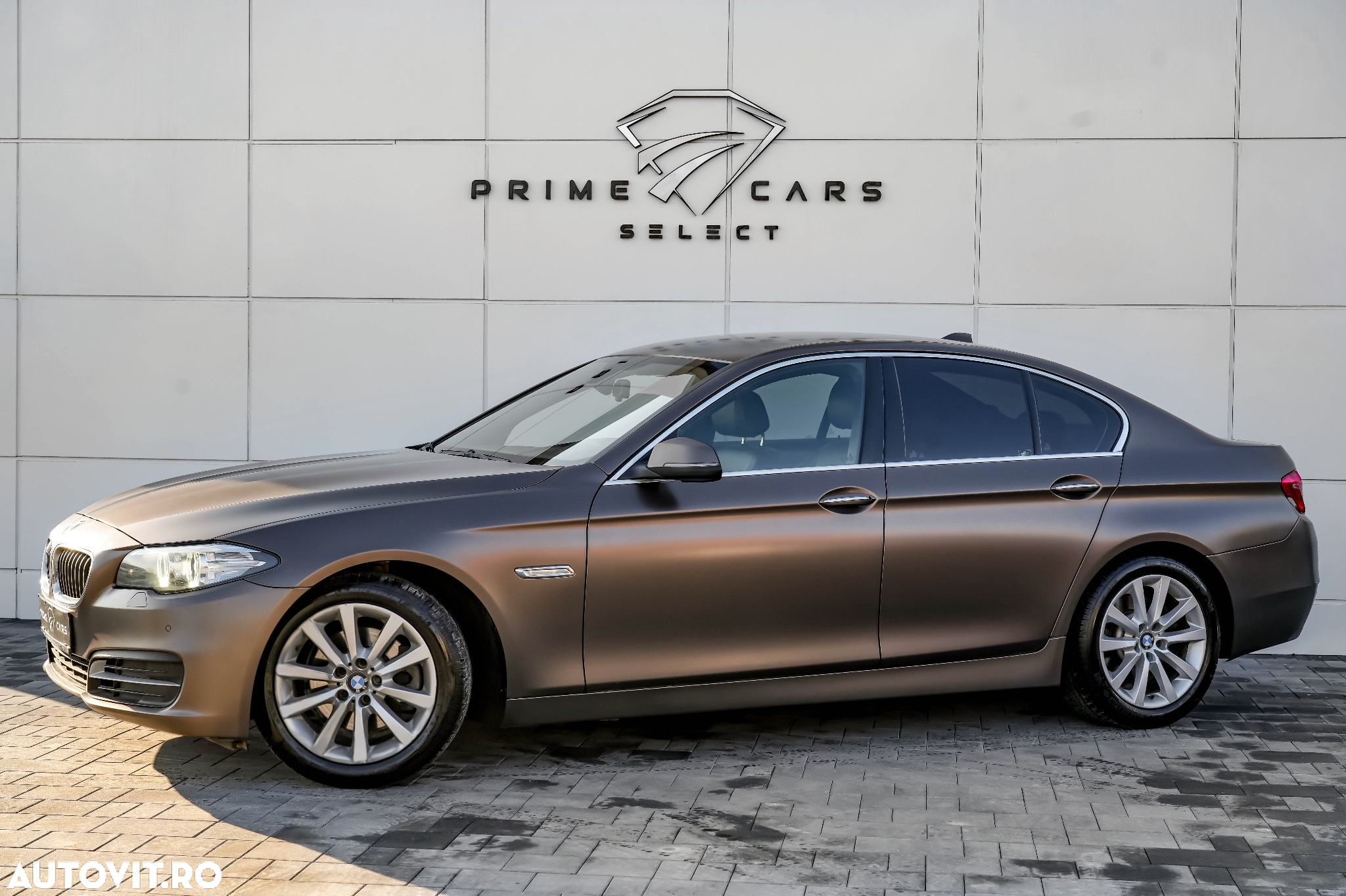 BMW Seria 5 520d Aut. Sport Line - 12