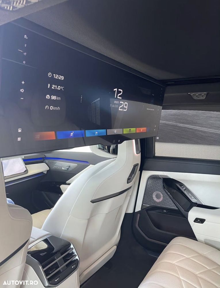 BMW Seria 7 - 10
