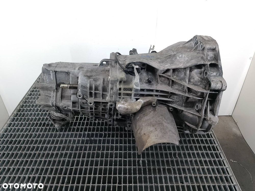SKRZYNIA BIEGÓW MANUALNA AUDI A4 B6 GBK 1.6 8V - 1