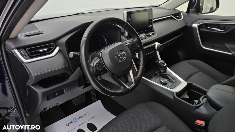 Toyota RAV4 - 13