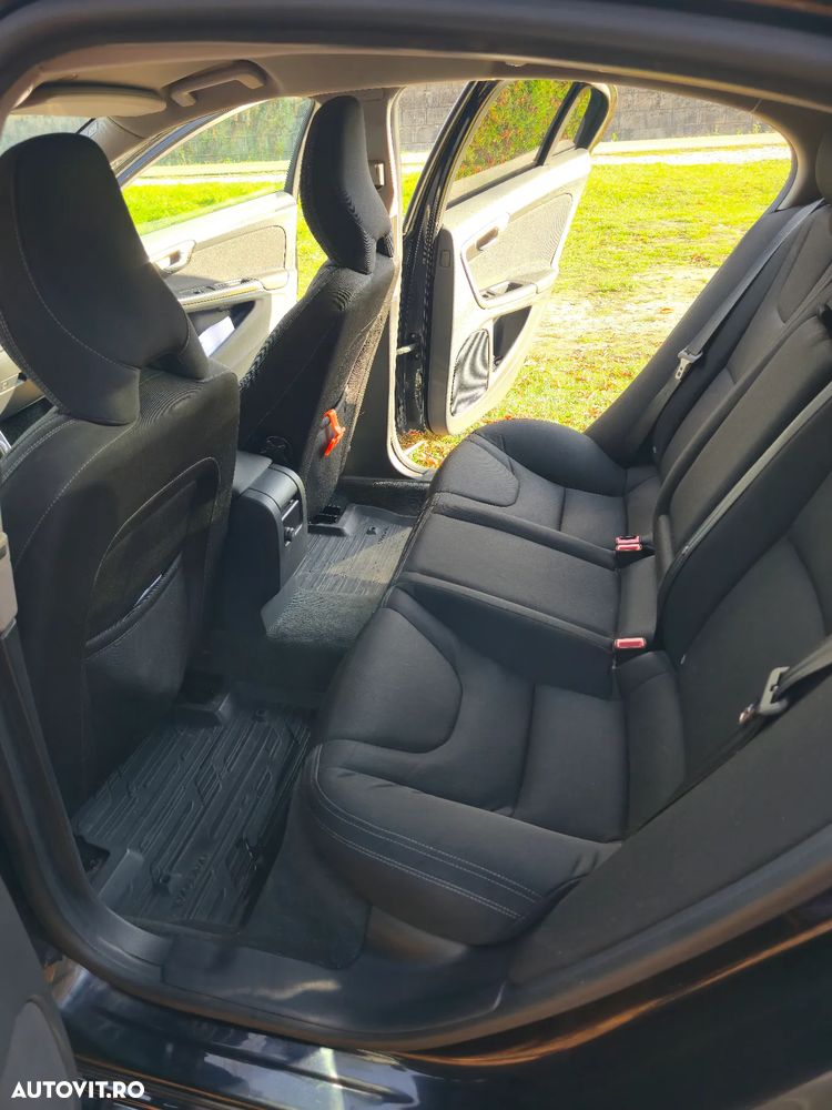 Volvo S60 D2 Start-Stop ECO Momentum - 13