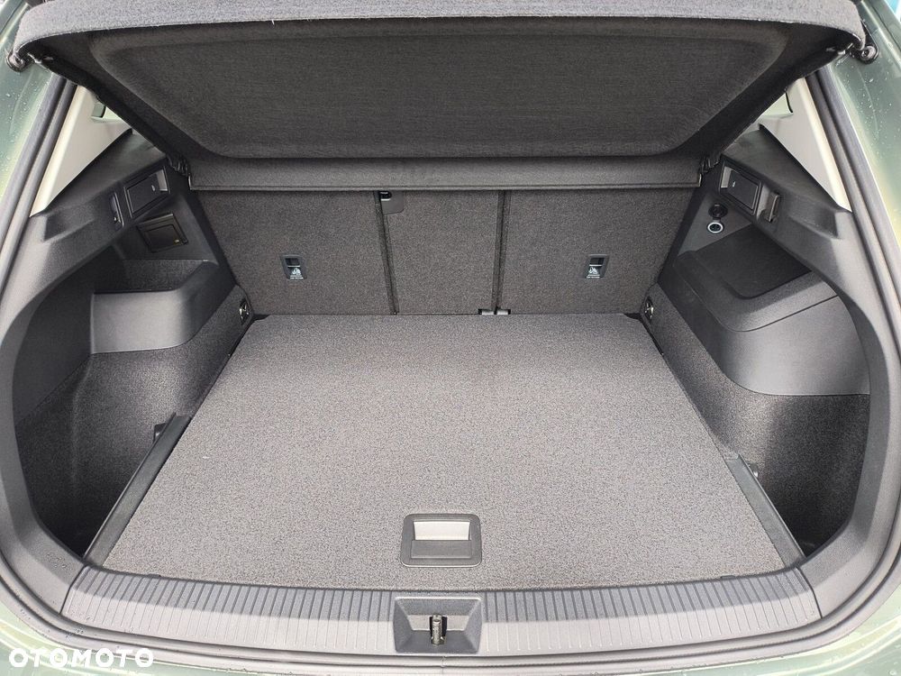 Volkswagen Tiguan - 37
