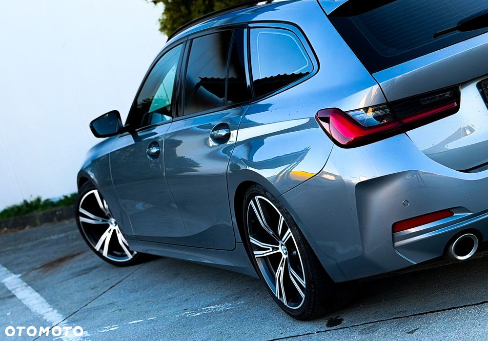 BMW Seria 3 320d - 16