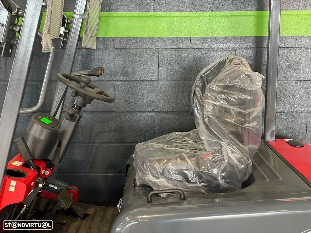 JAC CPD25J Empilhador Elétrico - 10