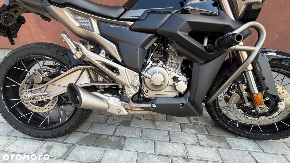 Zontes 125 G1 Spoke - 4