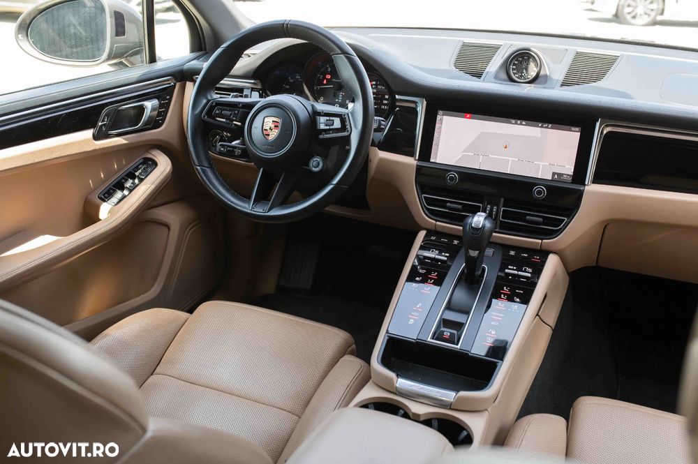 Porsche Macan T - 9